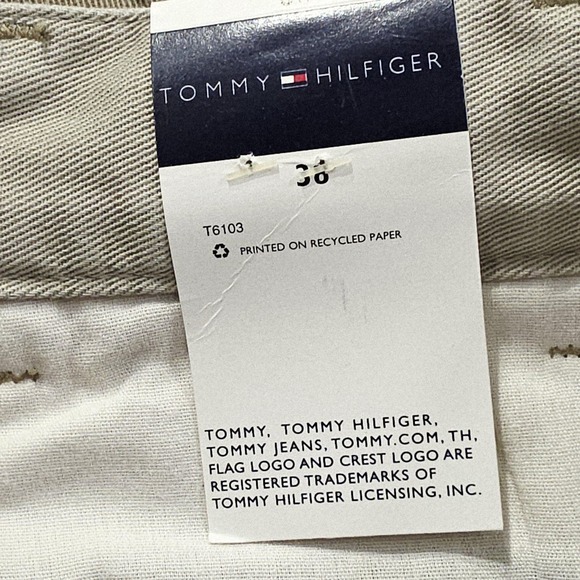Tommy Hilfiger Shorts Mens 38 Khaki Tan Classic Fit Plain Front Cotton Twill - Picture 5 of 9